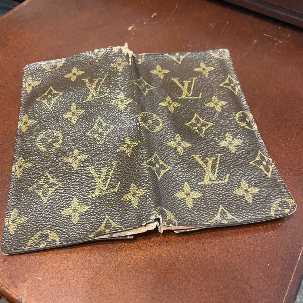 Authentic Louis Vuitton checkbook holder.